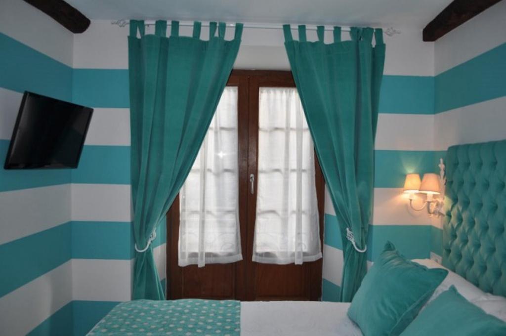 Hotel El Rincón Del Convento Oña Habitación foto